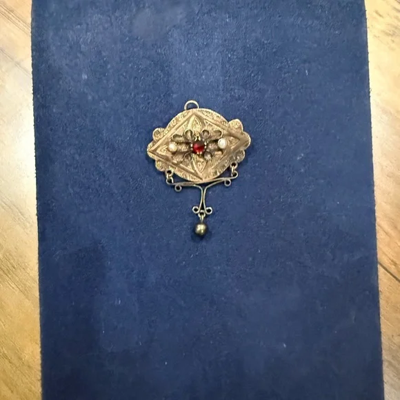 Antique- rose gold filled pearl and ruby pendant 😍 - Picture 3 of 6